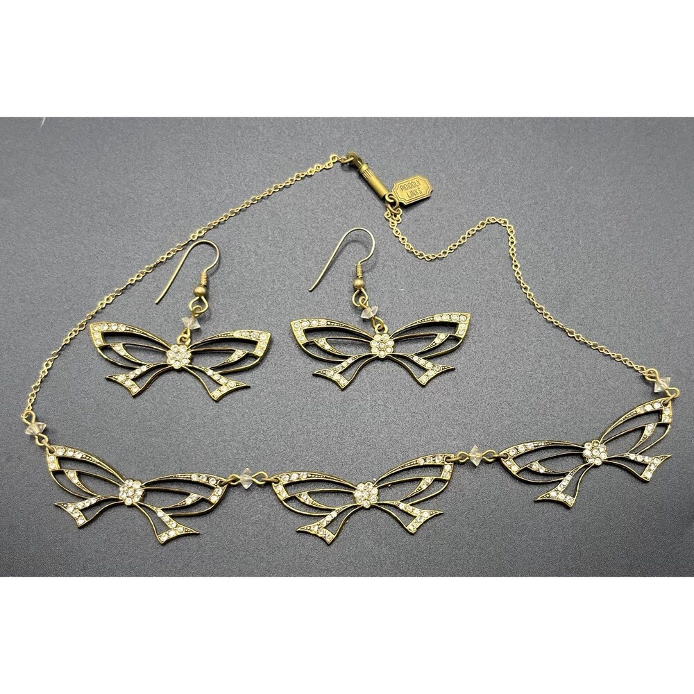 Vintage Pididdly Links Butterfly Necklace and Earrings set